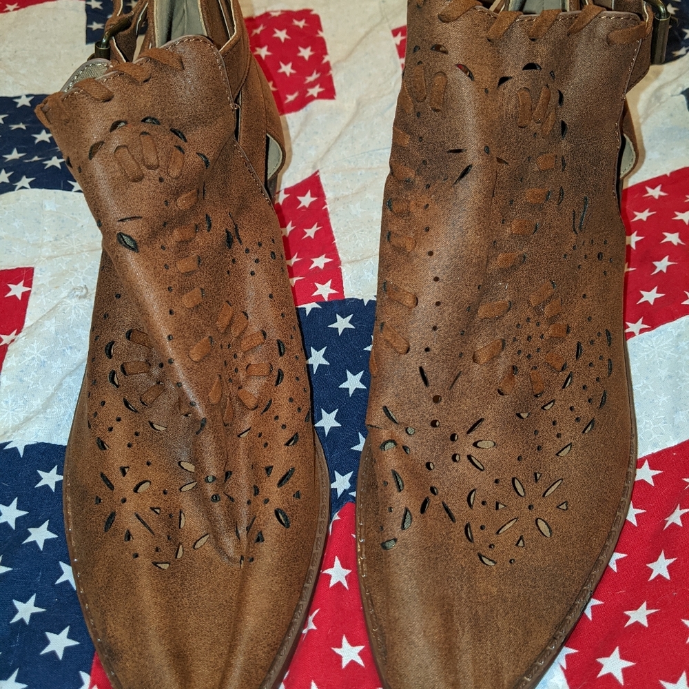 Indigo Soul boots 8